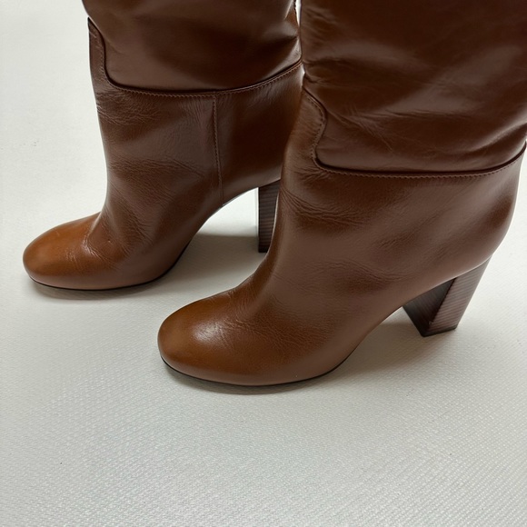 Tory Burch Tall Devon Boot in Carmelite Brown Size 6 1/2 EUC - Picture 4 of 16
